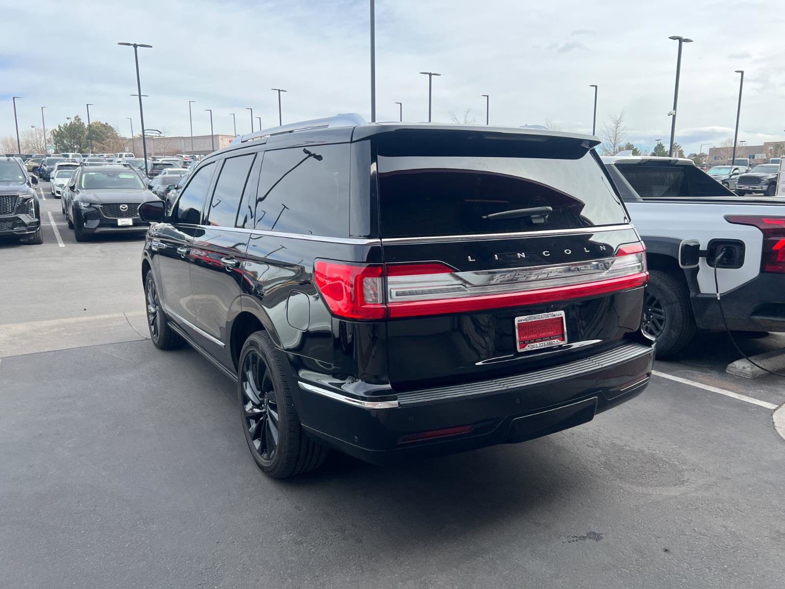 Used 2020 Lincoln Navigator Reserve w/ Equipment Group 208A Reserve image 5