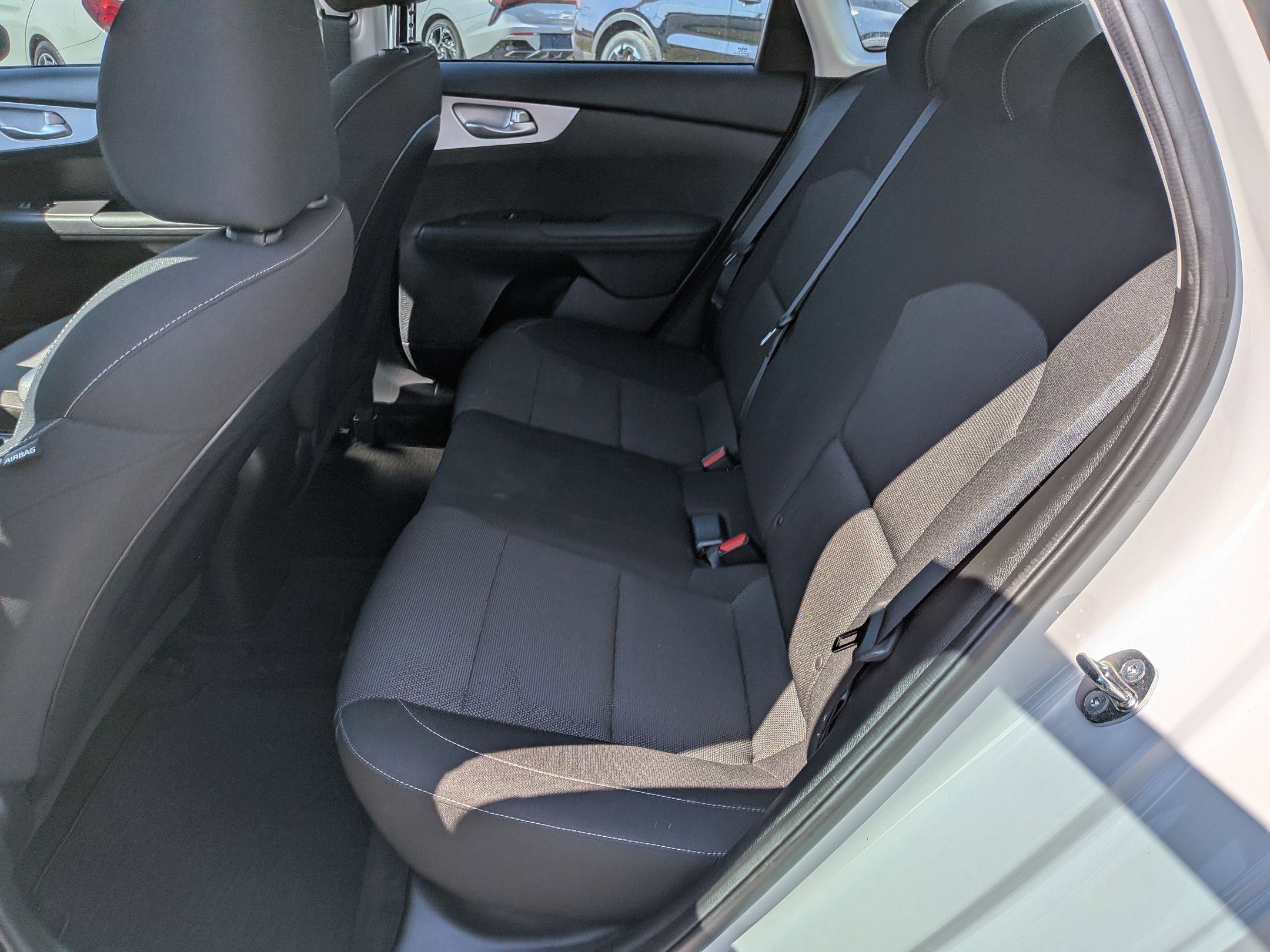 Used 2023 Kia Forte LX image 29