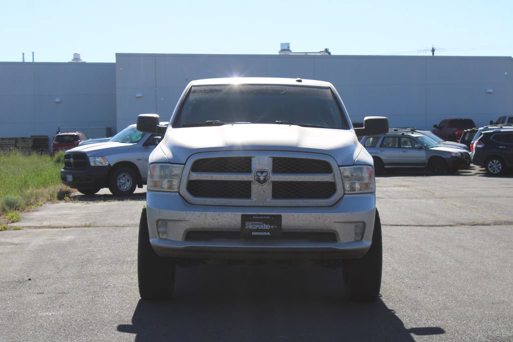 Used 2017 RAM 1500 Express AWD/4WD image 9