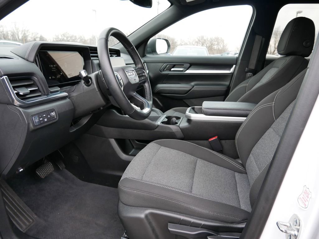 Used 2025 GMC Terrain Elevation image 11