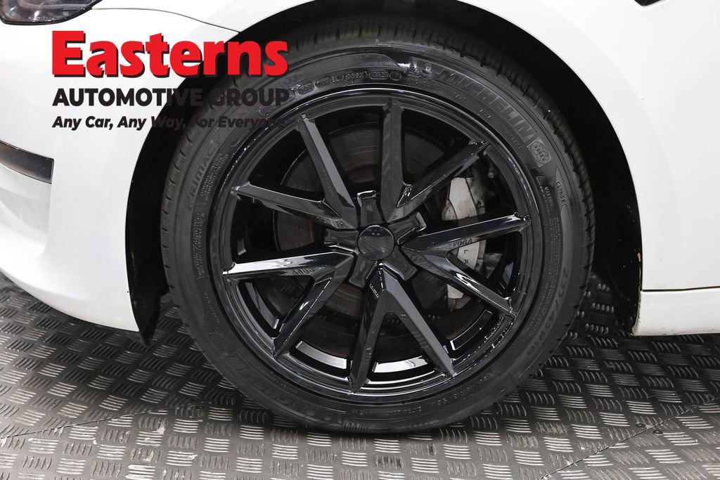 Used 2023 Tesla Model 3 Standard Range RWD image 26