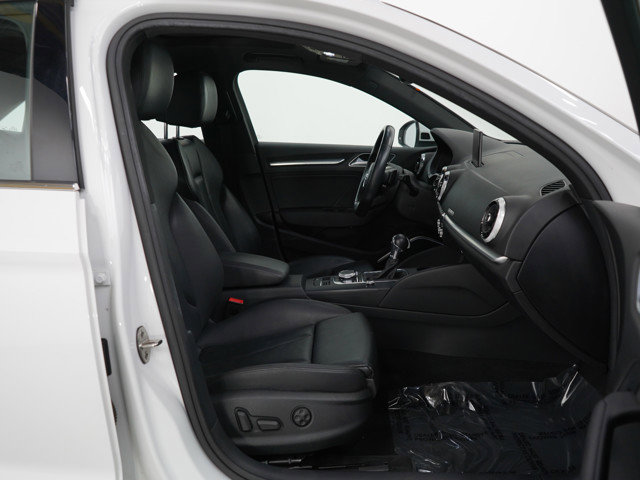 Used 2018 Audi A3 2.0T Premium Plus image 9