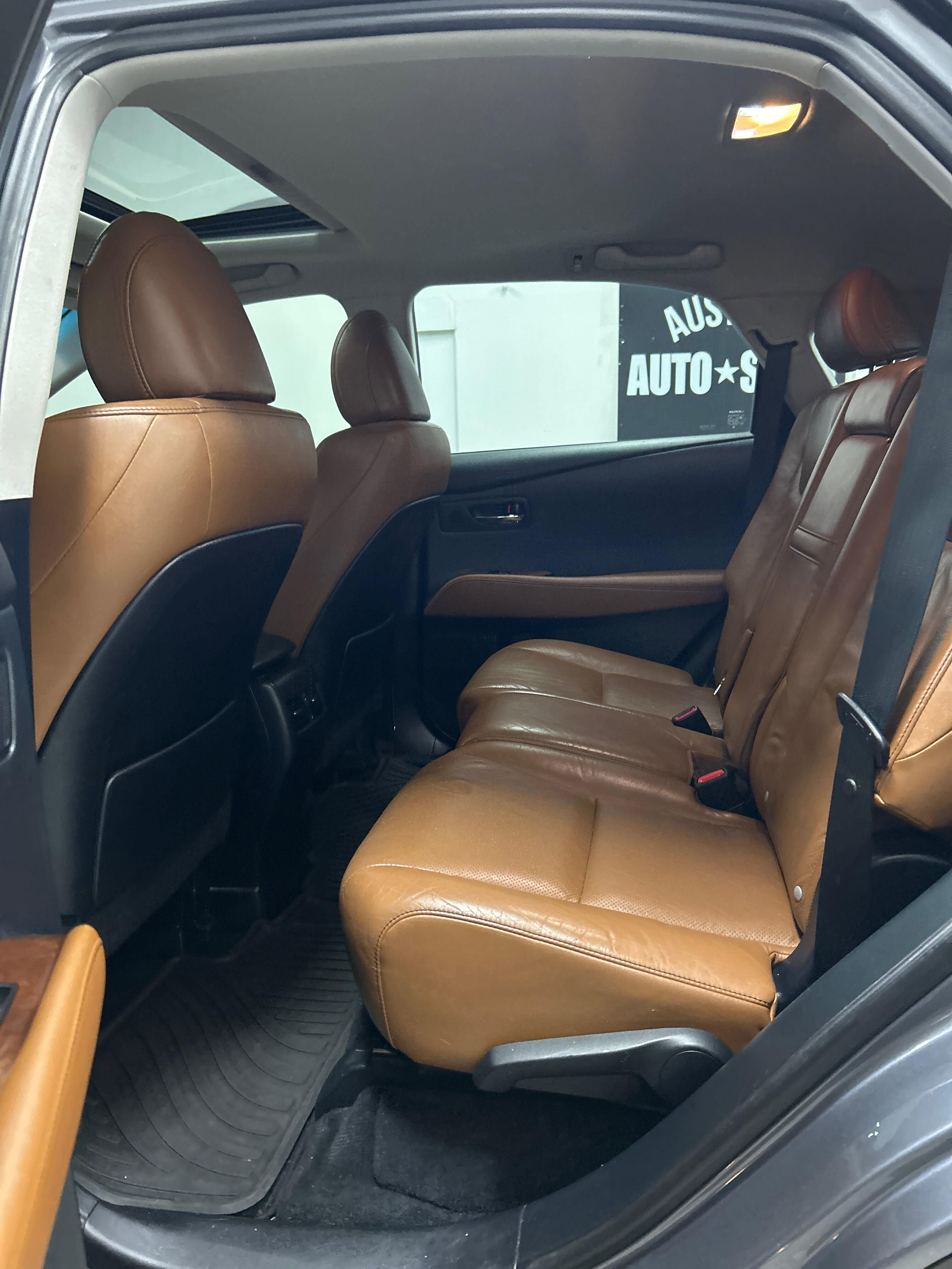 Used 2013 Lexus RX 450h AWD image 11