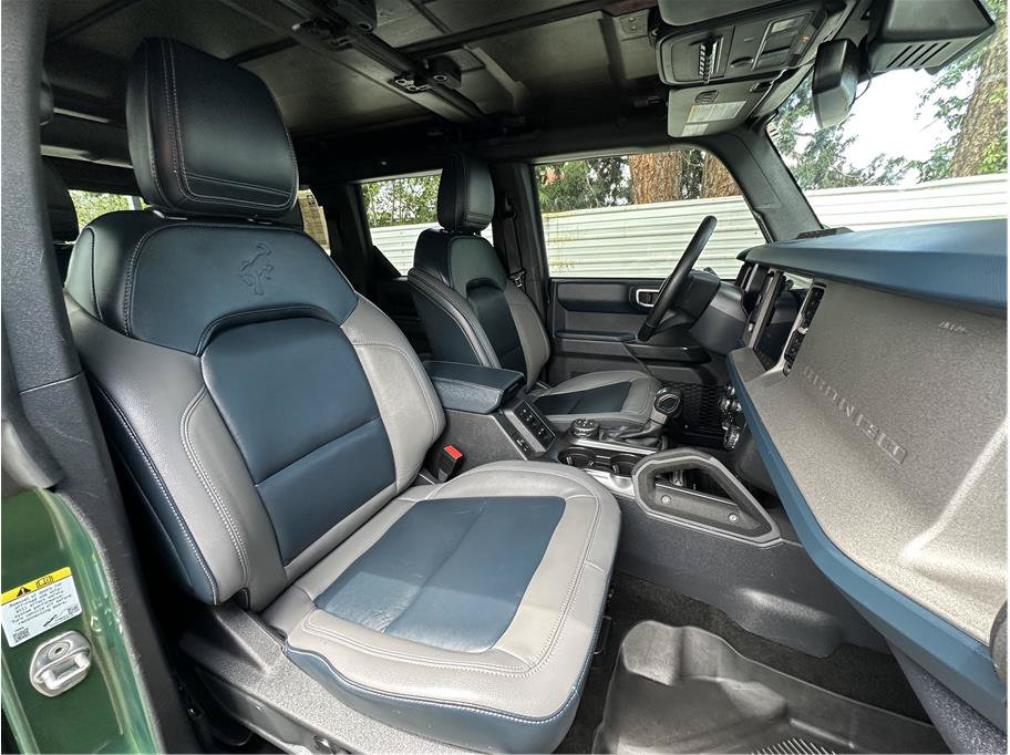 Used 2024 Ford Bronco Outer Banks AWD/4WD image 15