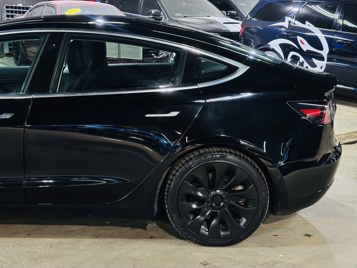 Used 2018 Tesla Model 3 Mid Range RWD image 12