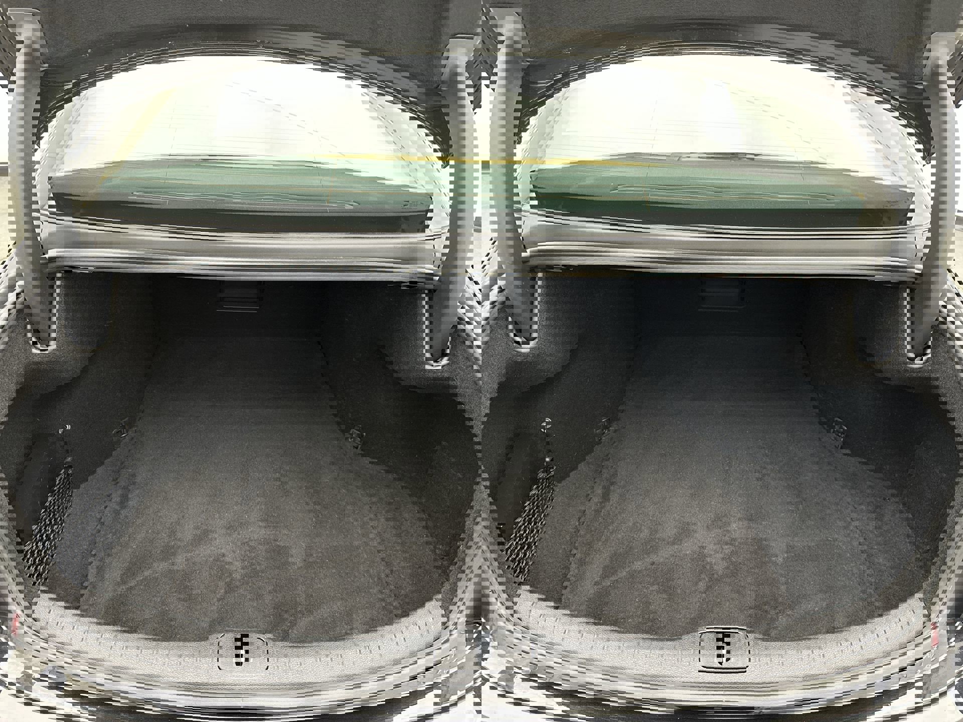 Certified 2025 Genesis G80 2.5T image 23