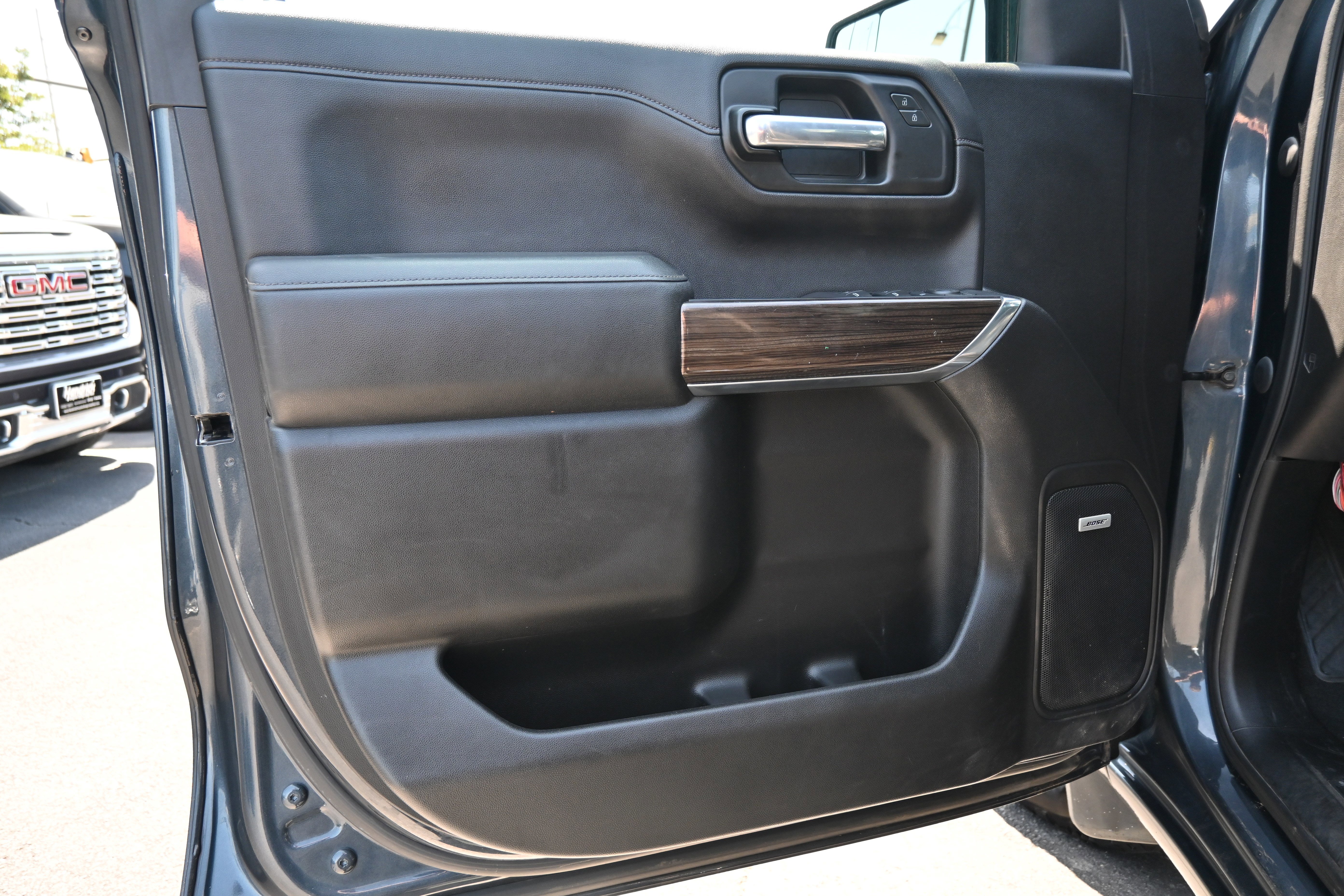 Used 2020 Chevrolet Silverado 1500 RST w/ All-Star Edition image 29