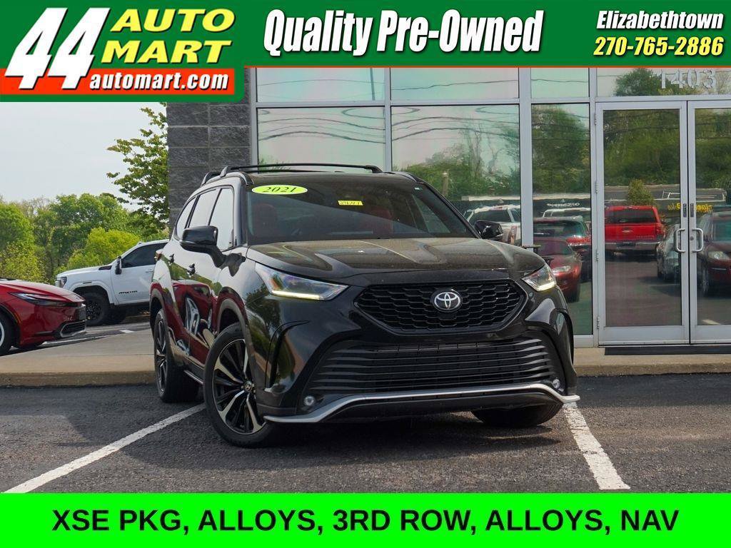 Used 2021 Toyota Highlander XSE FWD image 1