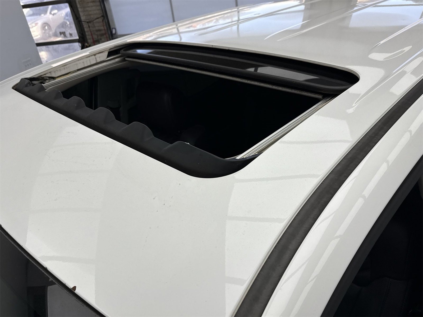 Used 2015 Toyota Tundra Platinum image 41