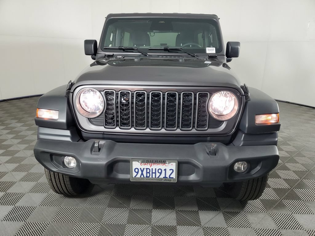 Used 2026 Jeep Wrangler Unlimited Sport AWD/4WD image 9