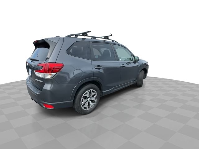 Used 2022 Subaru Forester Premium w/ Popular Package #1 AWD/4WD image 8