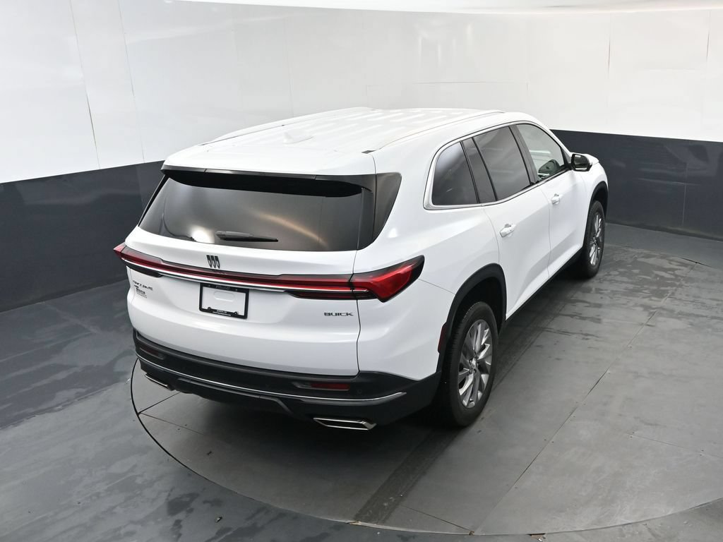 Used 2026 Buick Enclave Preferred AWD/4WD image 32