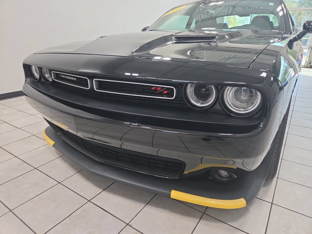 Used 2018 Dodge Challenger R/T Scat Pack w/ Driver Convenience Group RWD image 20