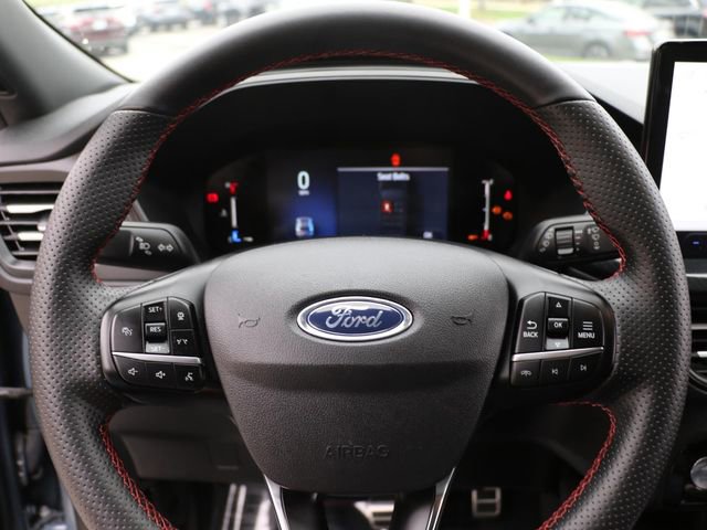 Used 2023 Ford Escape ST-Line w/ Tech Pack #1 FWD image 23