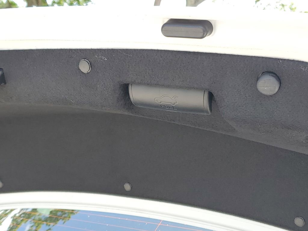 Used 2019 Kia Optima LX w/ LX 17" Wheel Package image 9