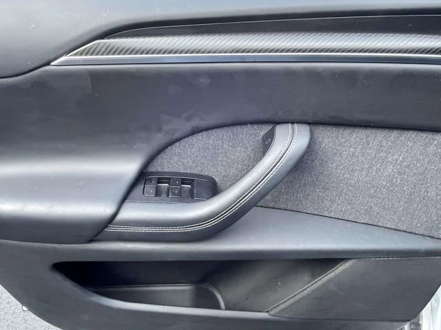 Used 2022 Tesla Model X Plaid image 17