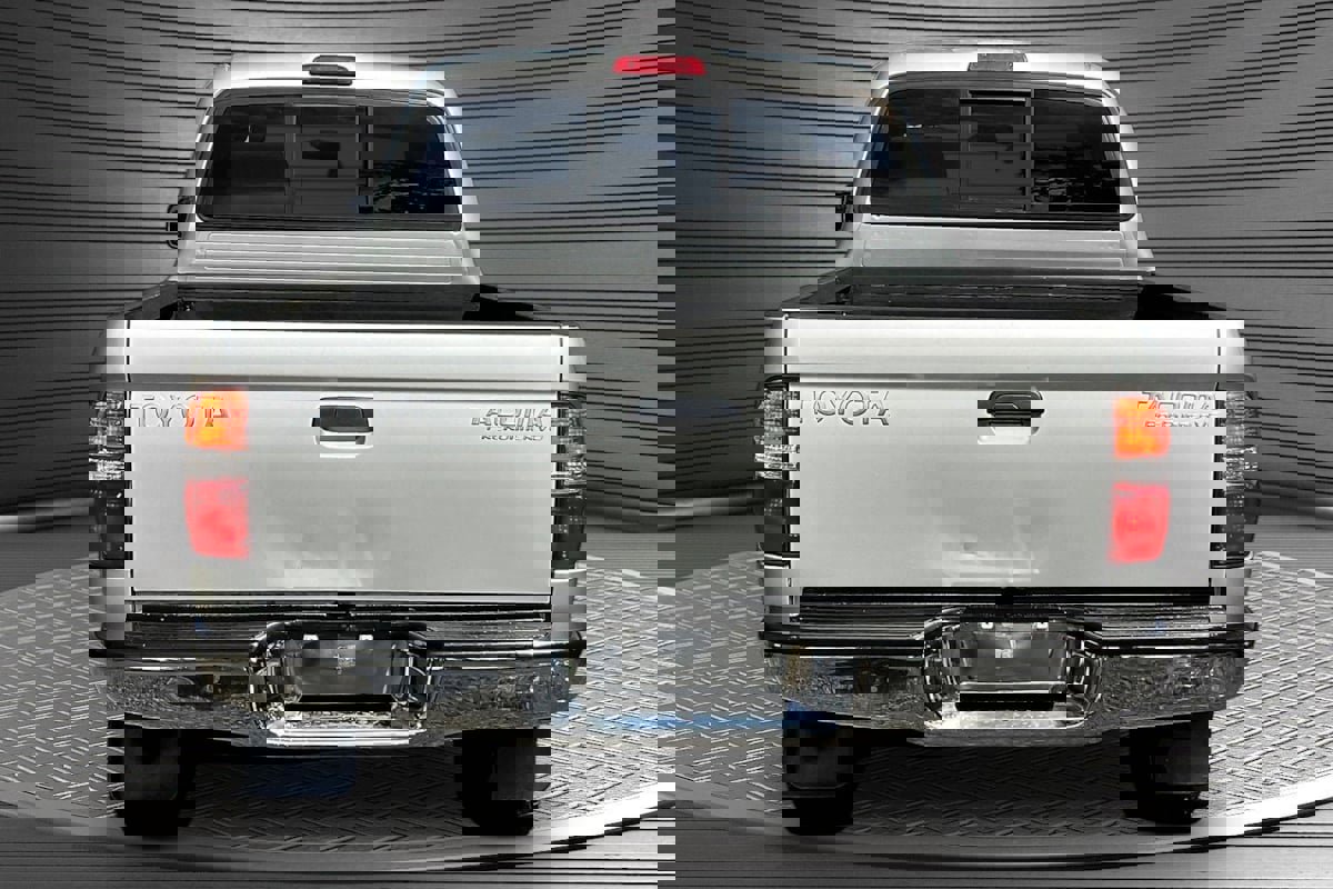 Used 2003 Toyota Tacoma PreRunner RWD image 5