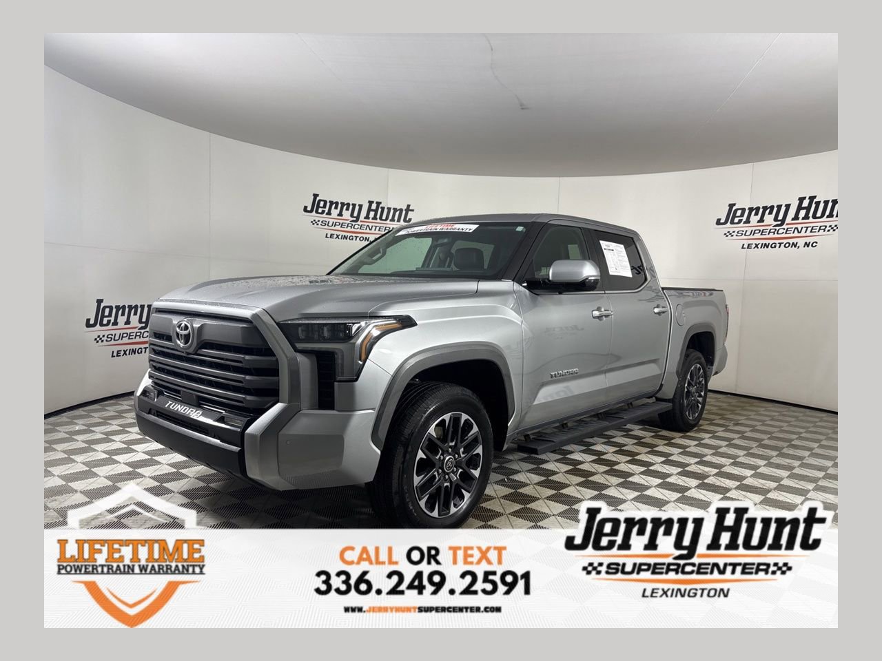 Used 2024 Toyota Tundra Limited image 1