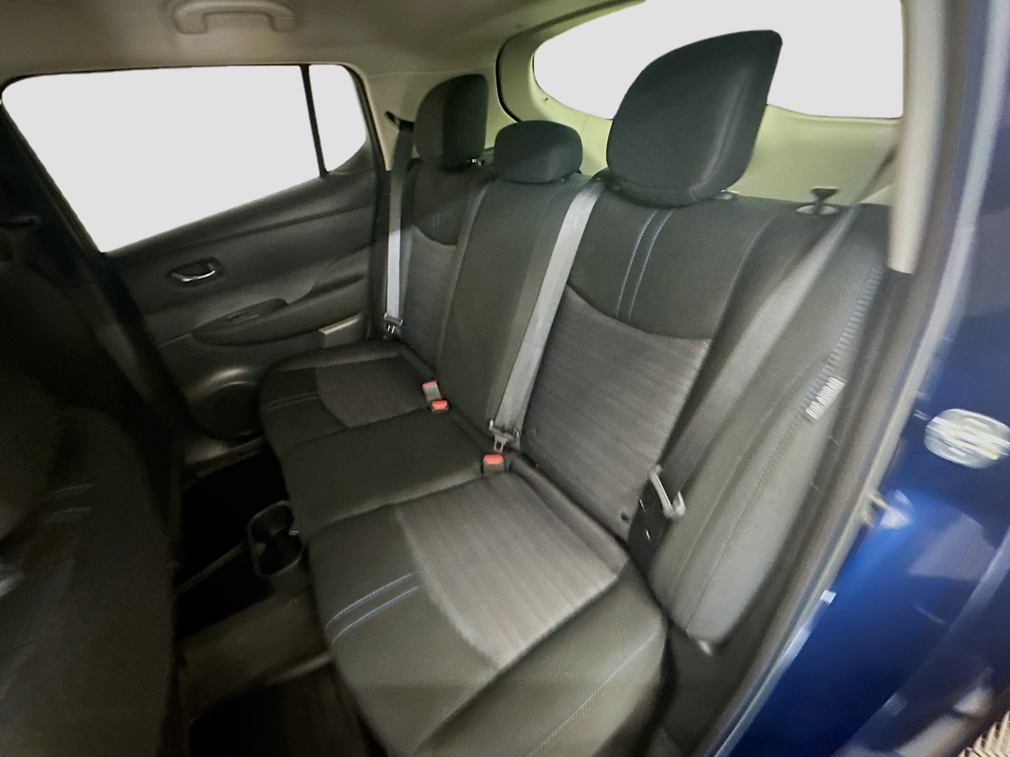 Used 2025 Nissan Leaf S FWD image 28