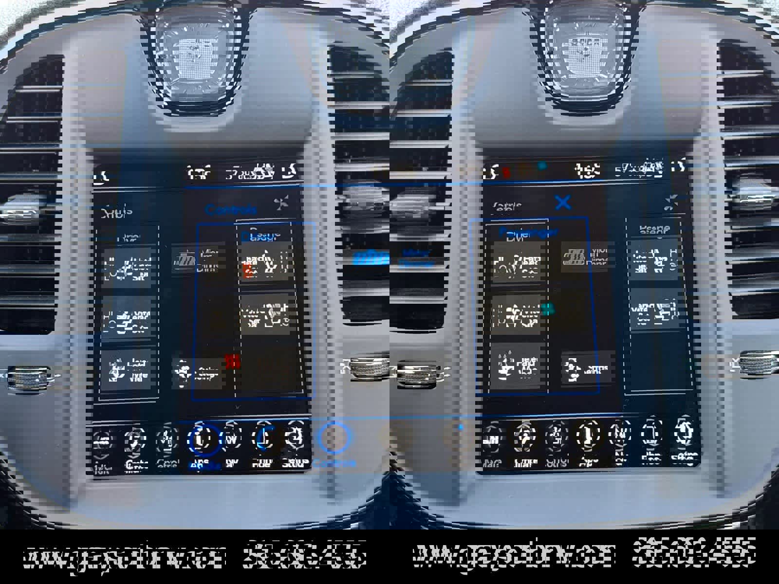 Used 2023 Chrysler 300 S w/ Comfort Group image 26