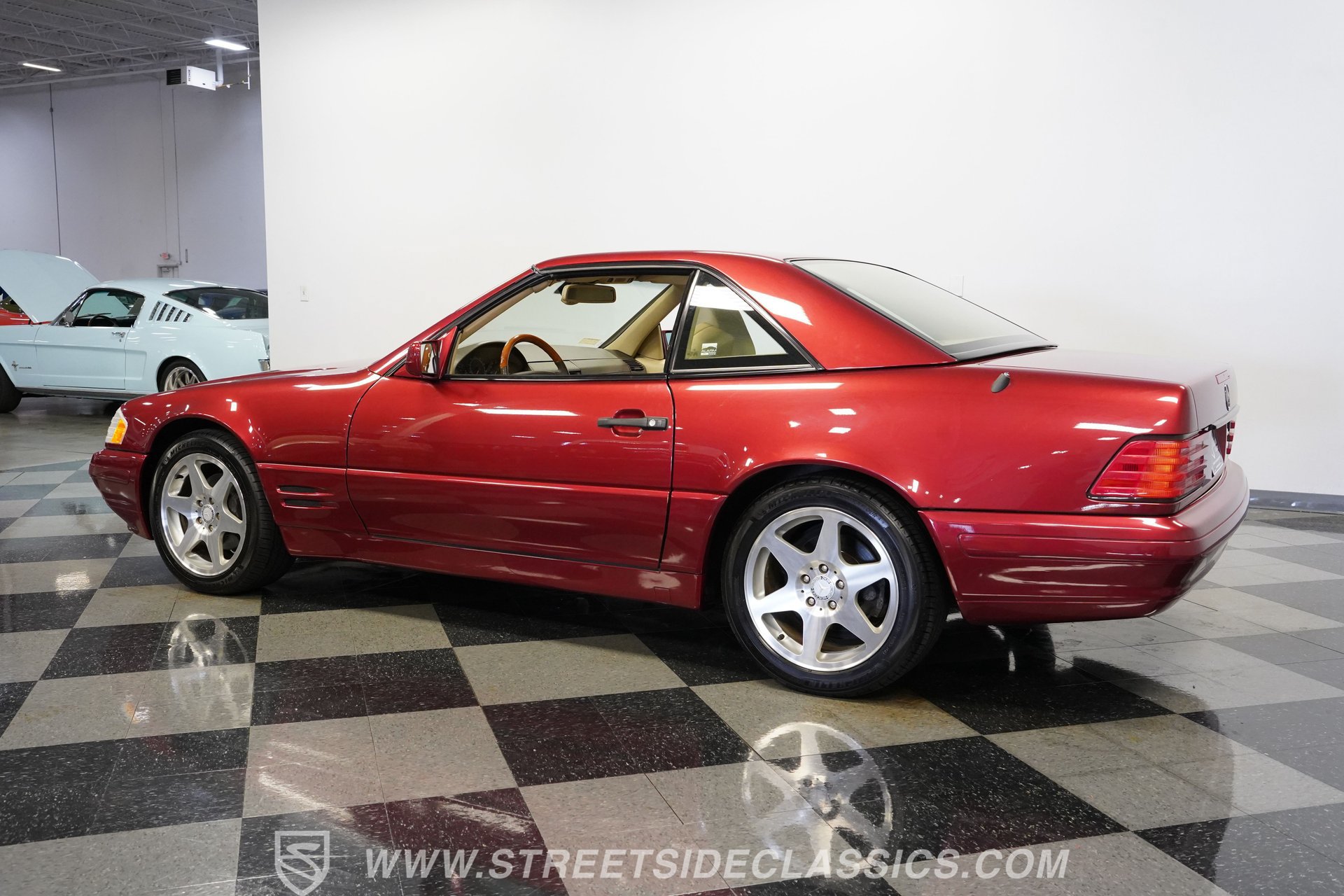 Used 1997 Mercedes-Benz SL 500 image 9