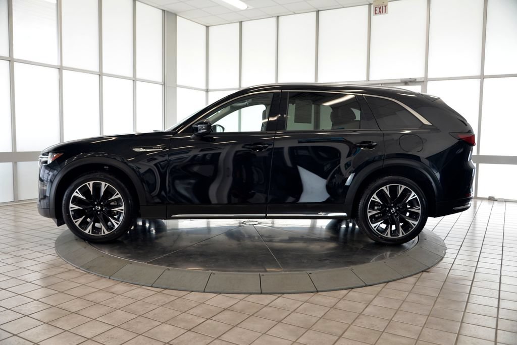 Certified 2024 MAZDA CX-90 Plug-In Hybrid w/ Premium Pkg AWD/4WD image 5