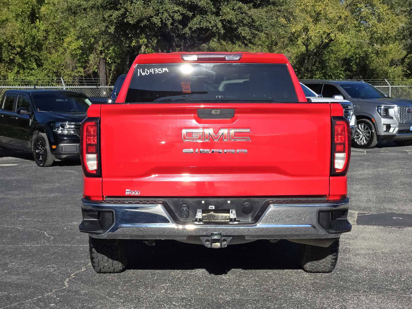 Certified 2020 GMC Sierra 1500 4x4 Crew Cab w/ Sierra Value Package image 6