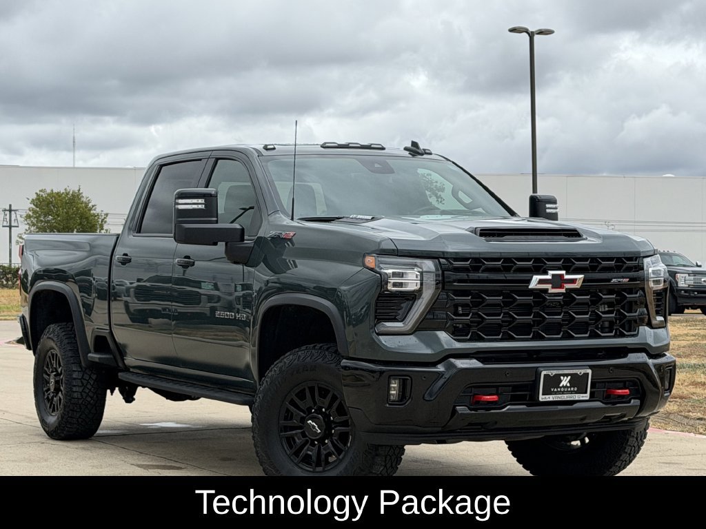 Used 2026 Chevrolet Silverado 2500 ZR2 AWD/4WD image 2