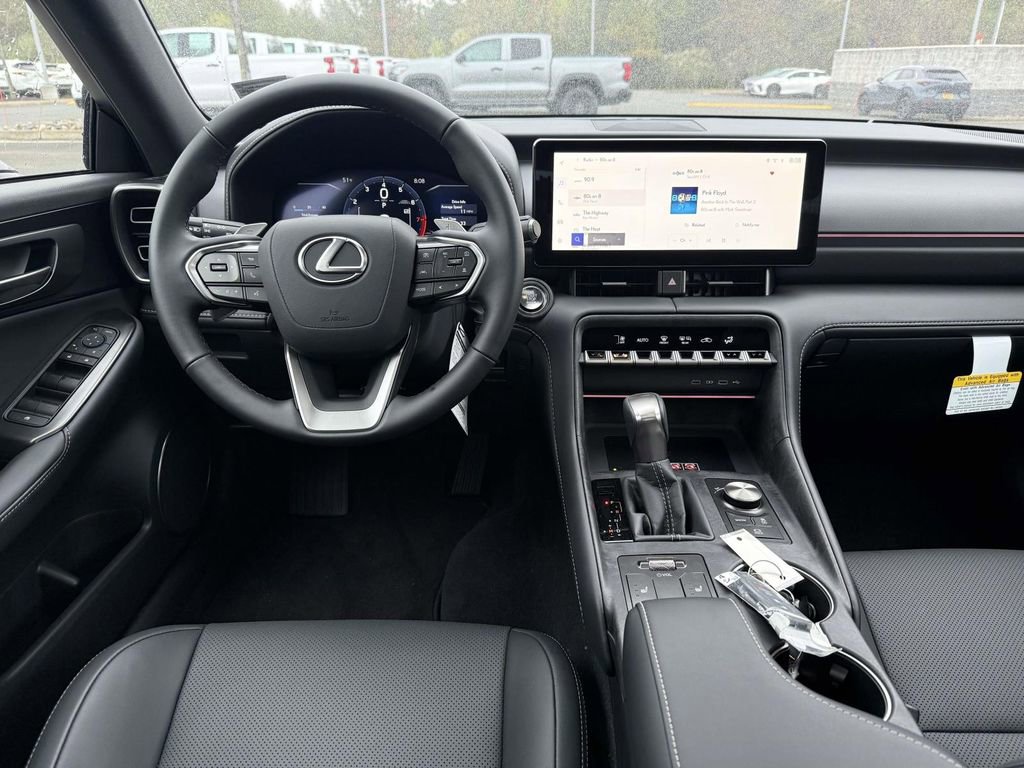 Used 2026 Lexus IS 350 F Sport image 8