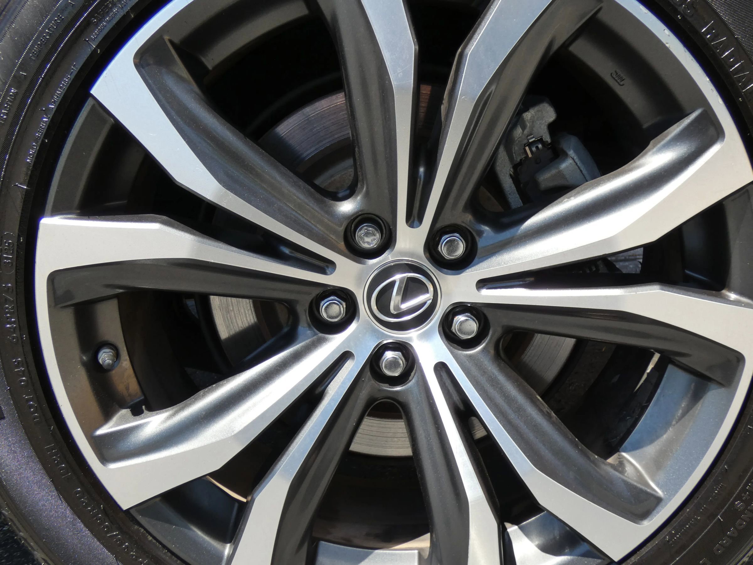 Used 2020 Lexus RX 350L FWD w/ Premium Package image 19