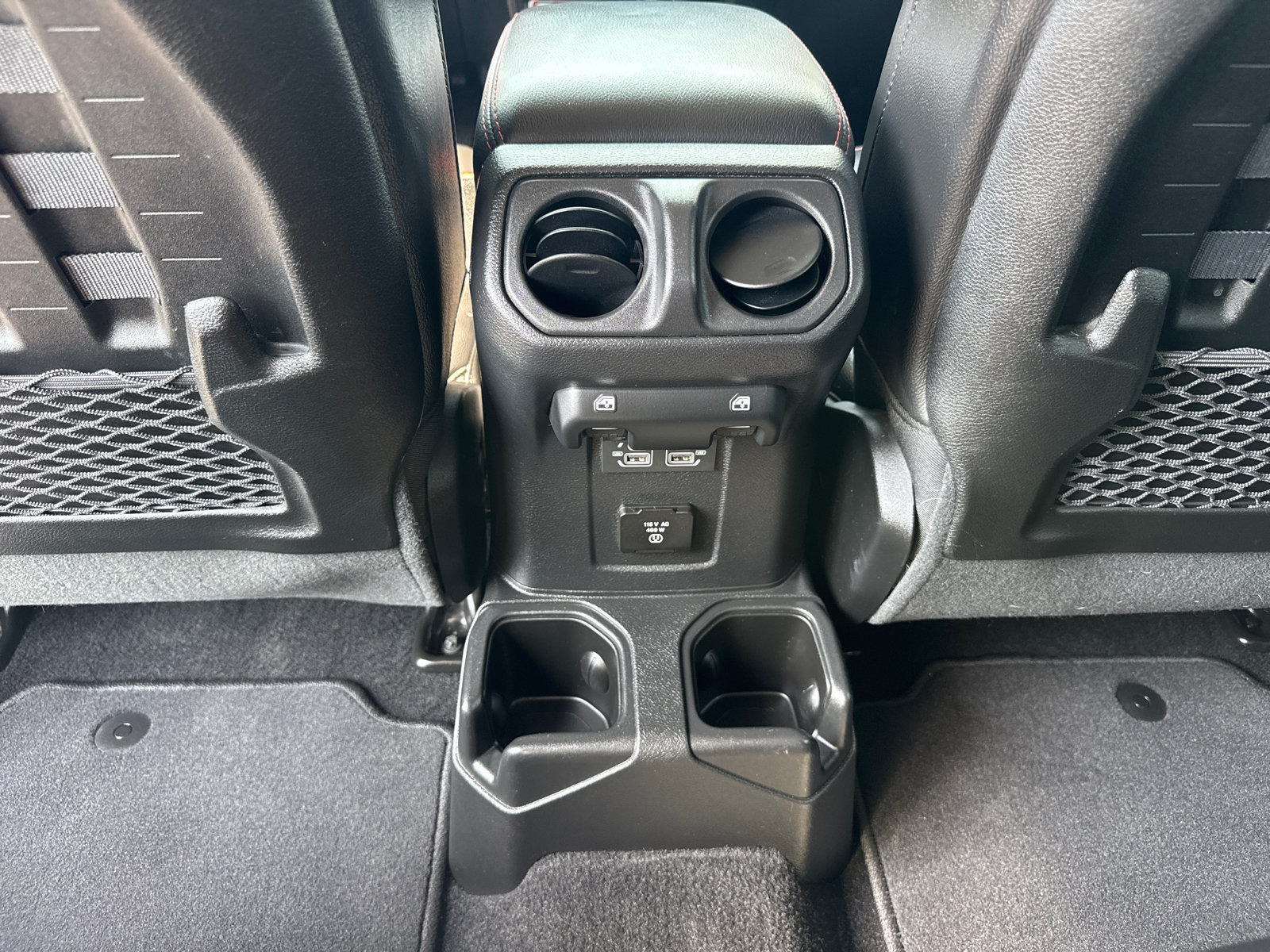 Used 2023 Jeep Gladiator Rubicon w/ LED Lighting Group AWD/4WD image 7