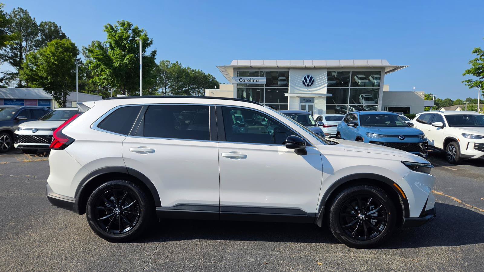 Used 2025 Honda CR-V Sport-L image 6