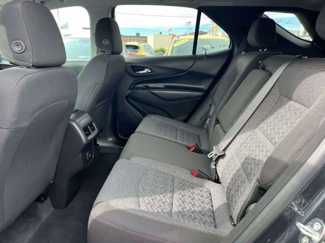 Used 2023 Chevrolet Equinox LT AWD/4WD image 12