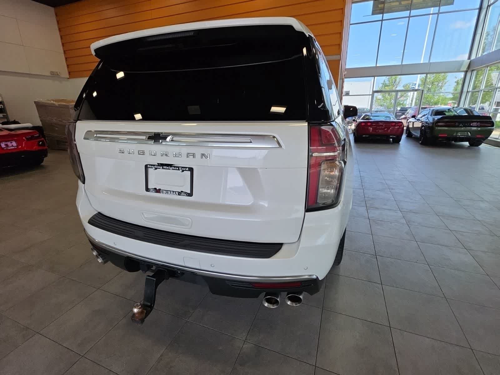 Used 2021 Chevrolet Suburban High Country AWD/4WD image 10