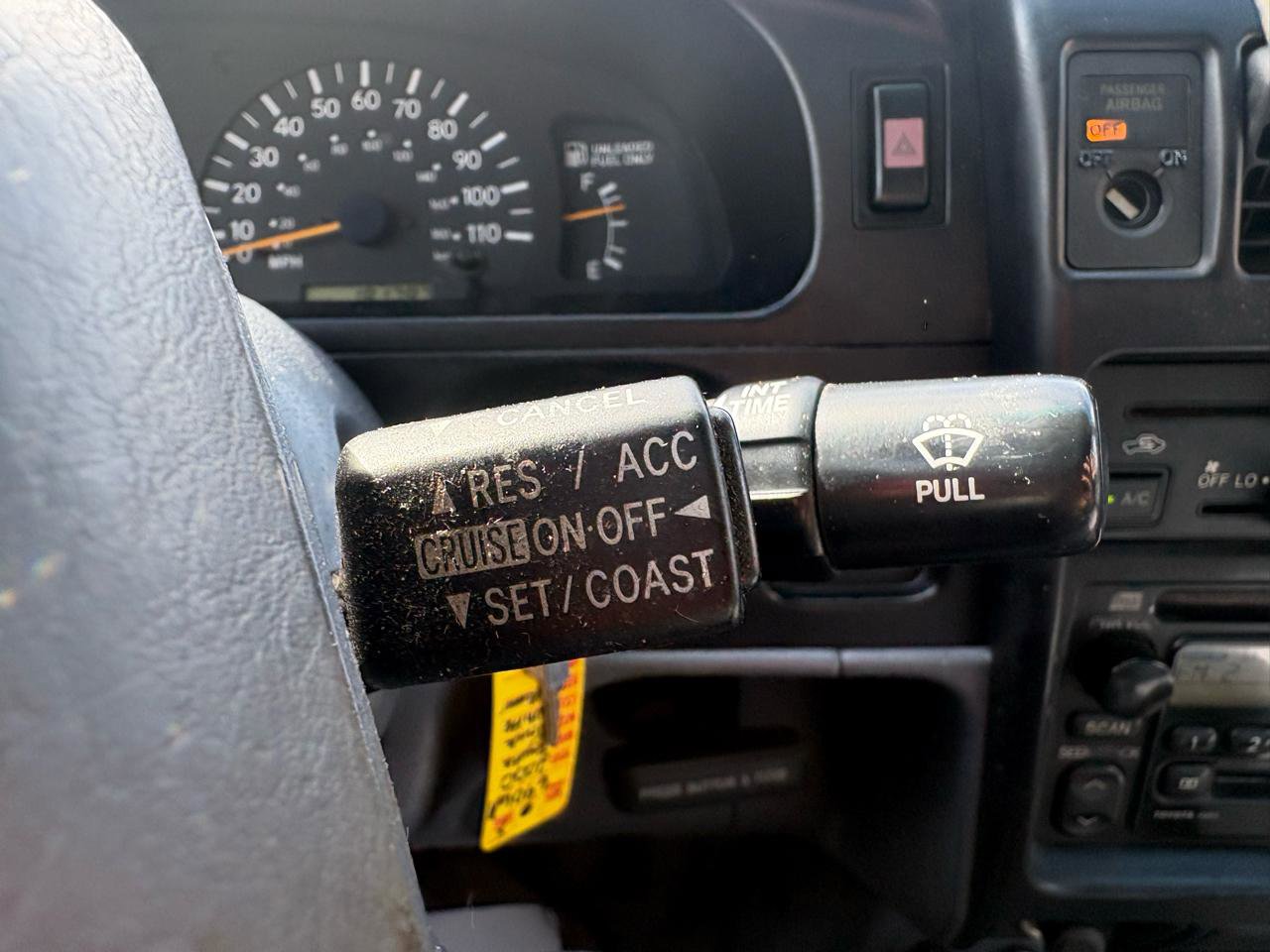 Used 2000 Toyota Tacoma PreRunner RWD image 12