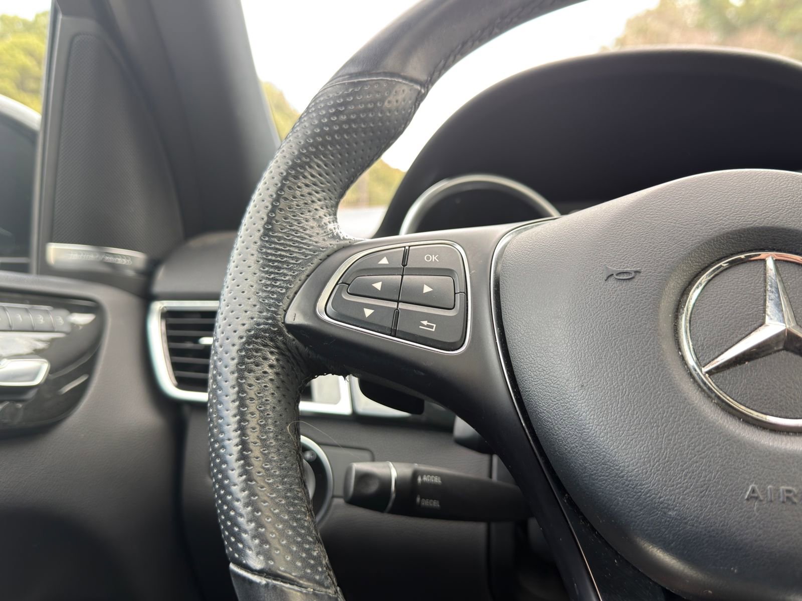 Used 2018 Mercedes-Benz GLE 350 image 25