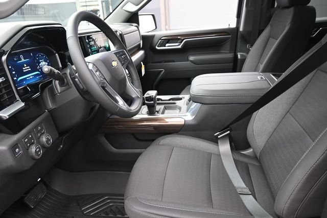 New 2026 Chevrolet Silverado 1500 LT w/ Z71 Off-Road Package AWD/4WD image 8