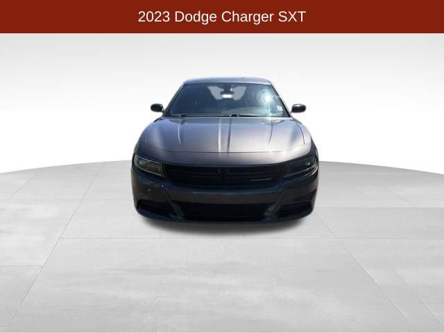 Used 2023 Dodge Charger SXT RWD image 2
