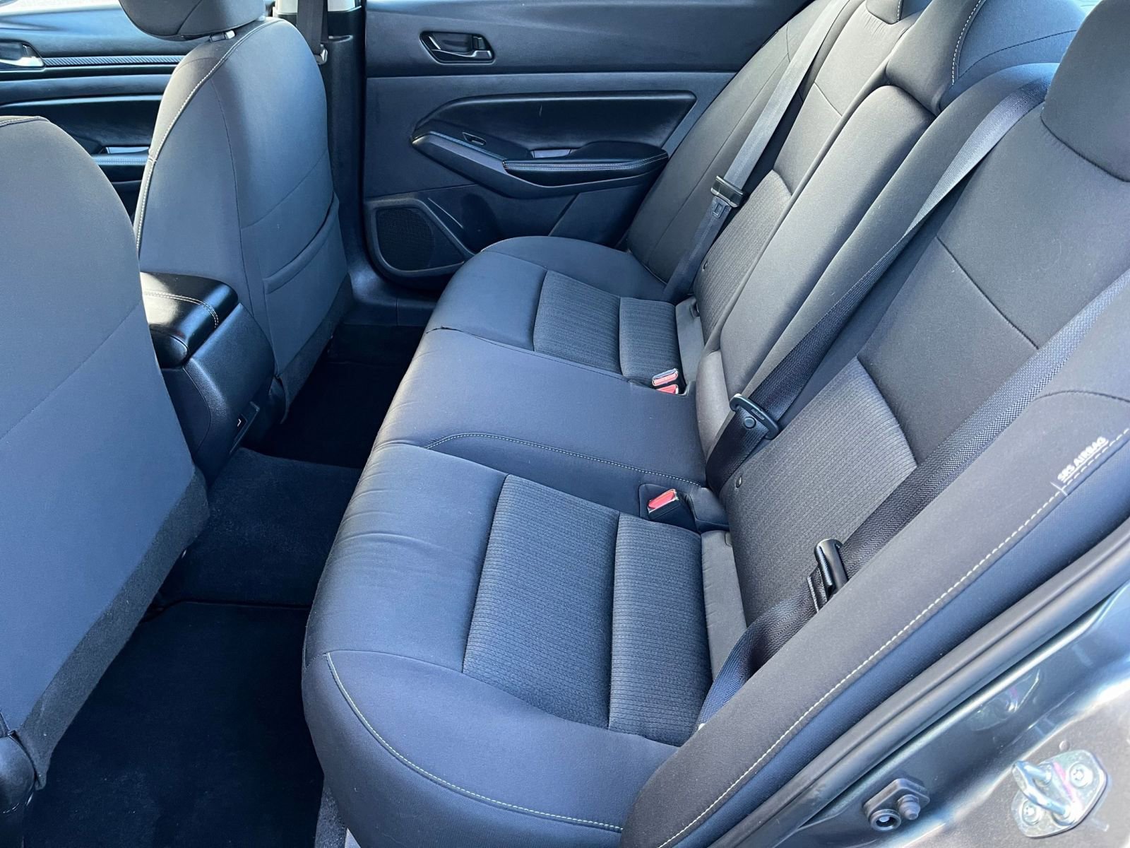 Used 2025 Nissan Altima 2.5 SV image 22