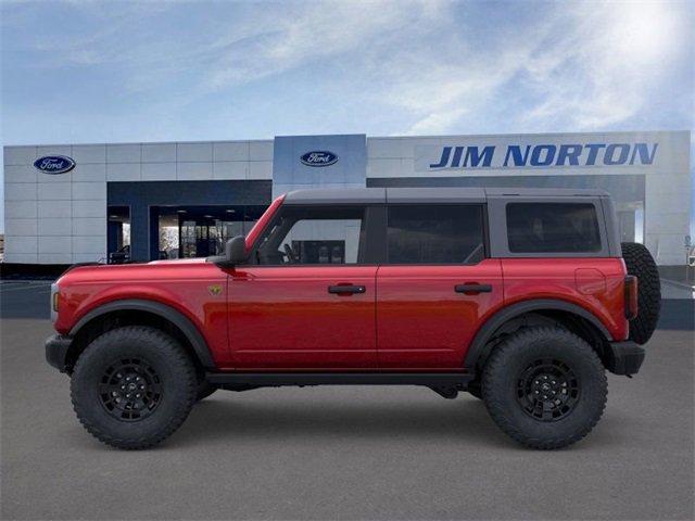 New 2026 Ford Bronco Badlands image 3