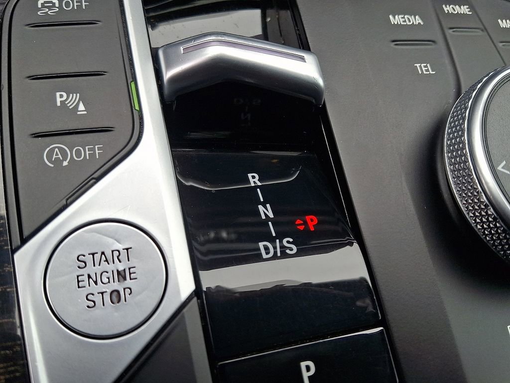 Used 2023 BMW 330i xDrive Sedan w/ M Sport Package AWD/4WD image 16