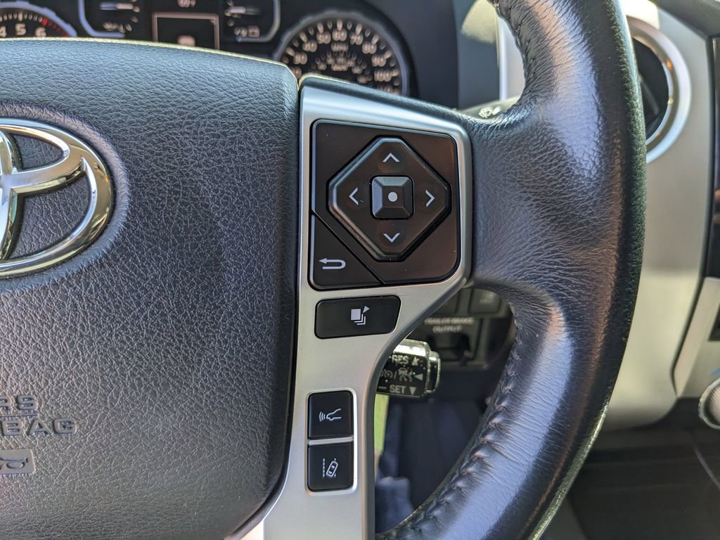 Used 2018 Toyota Tundra Limited image 31