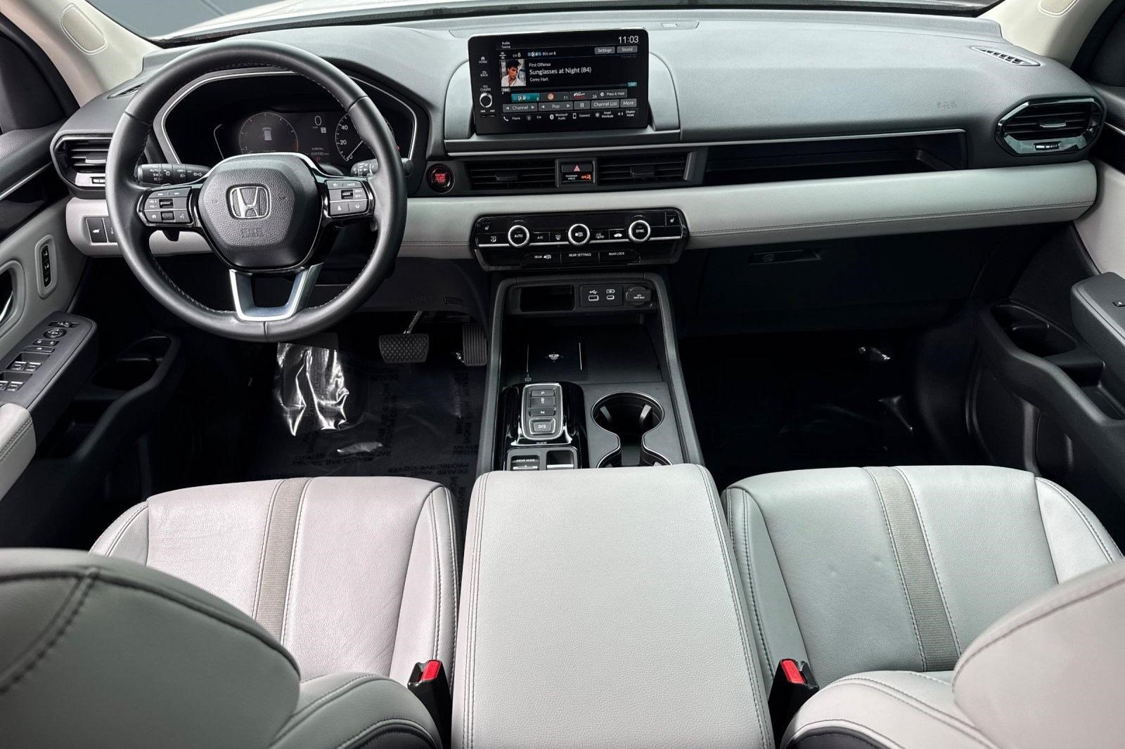 Certified 2025 Honda Pilot EX-L image 14