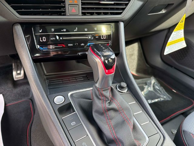 New 2027 Volkswagen Jetta GLI Autobahn FWD image 22
