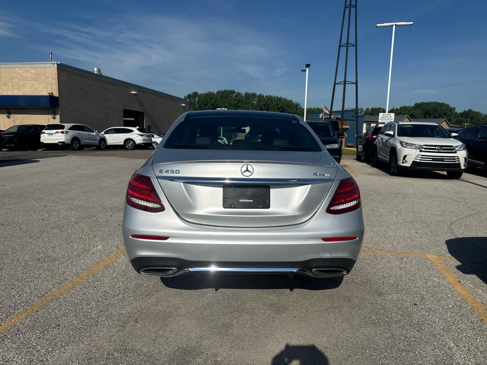 Used 2019 Mercedes-Benz E 450 4MATIC Sedan image 4