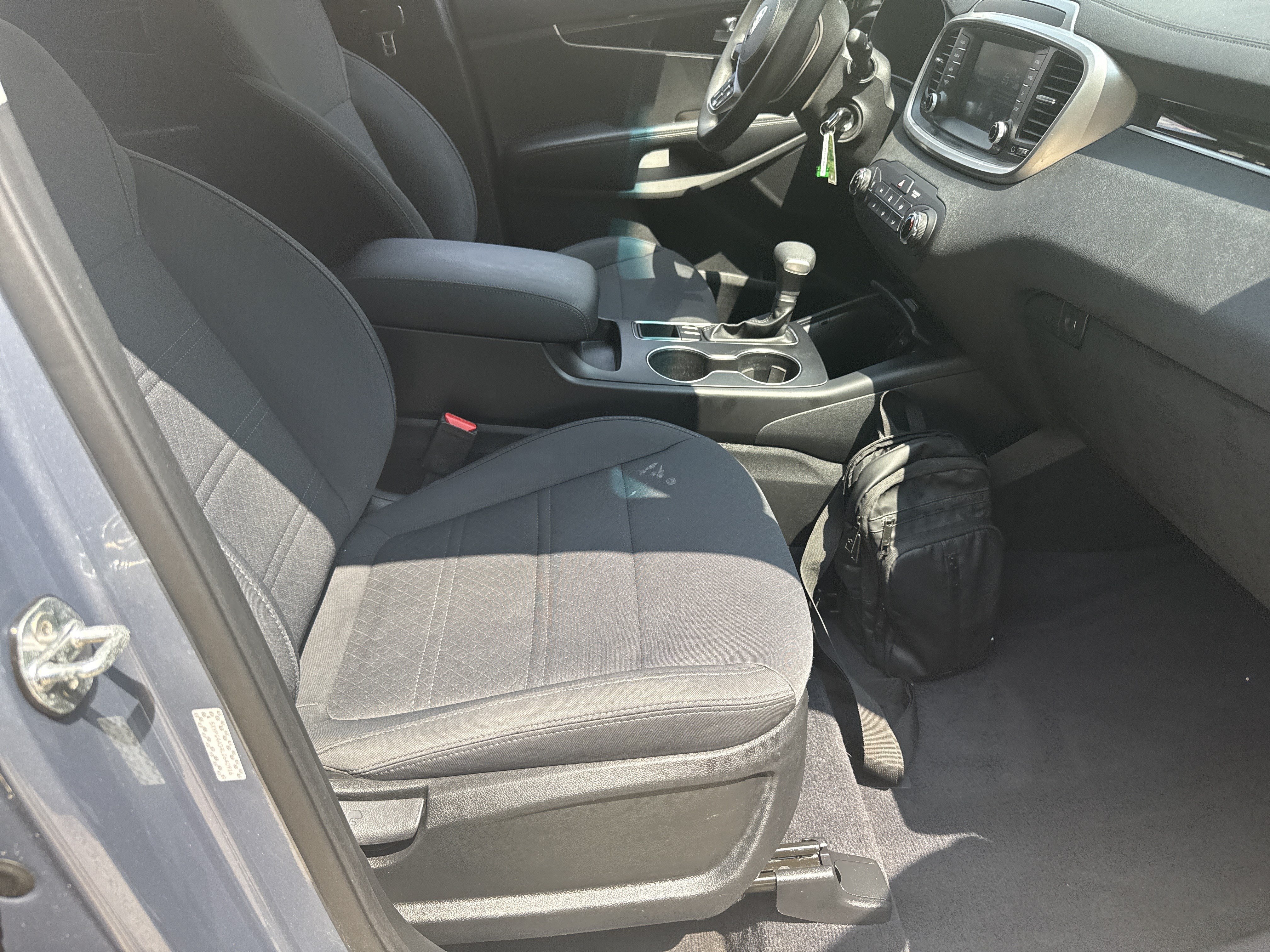 Used 2020 Kia Sorento LX FWD image 13