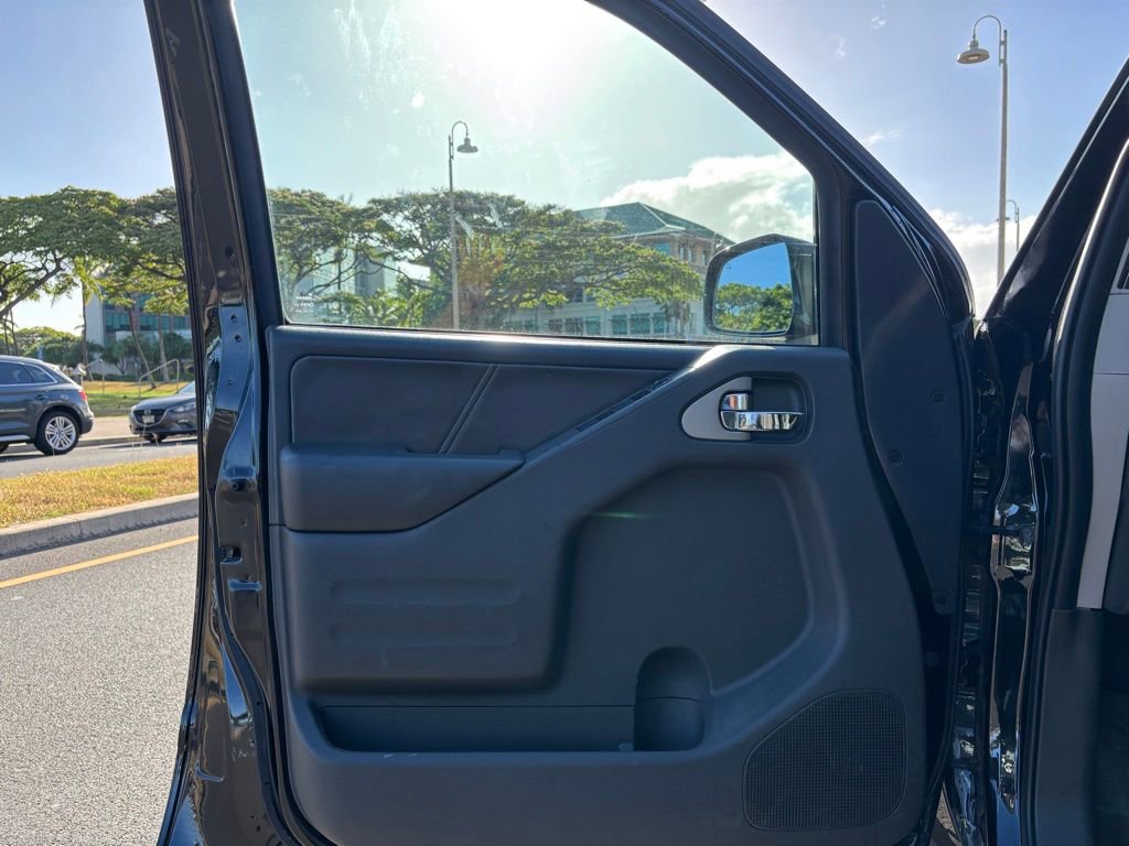 Used 2020 Nissan Frontier PRO-4X AWD/4WD image 14