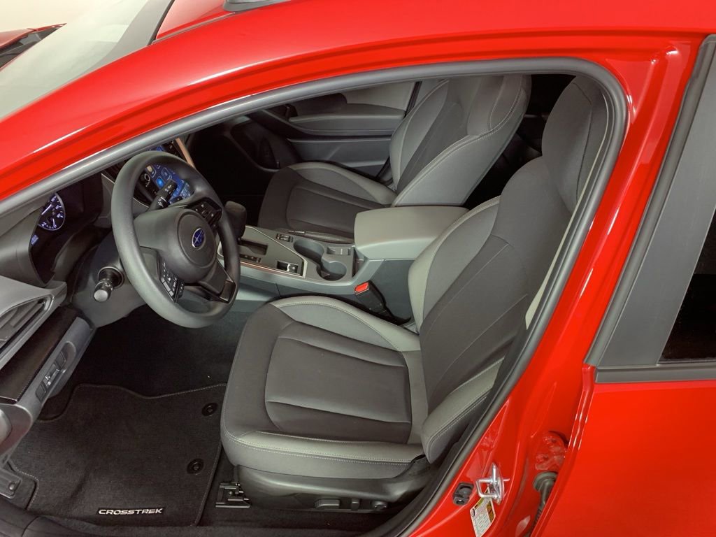 Used 2025 Subaru Crosstrek 2.0i Premium image 27