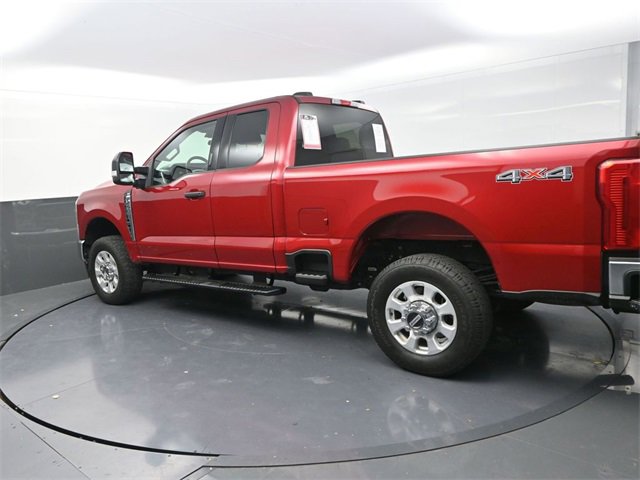 Used 2024 Ford F250 XLT w/ Camper Package image 5