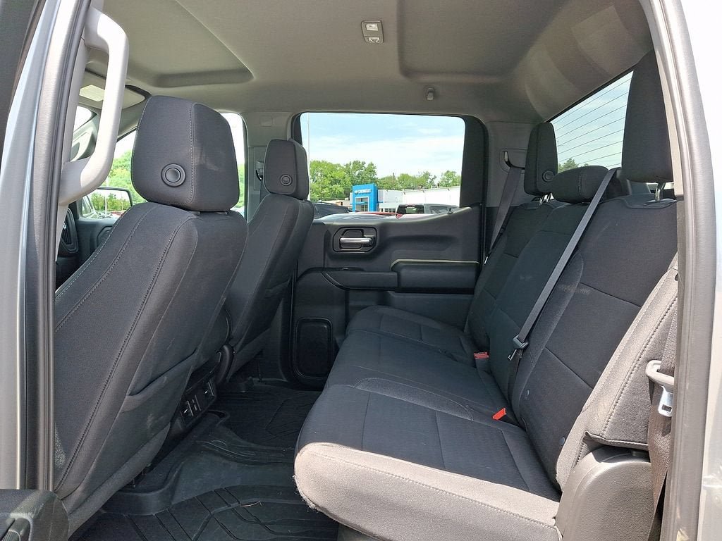 Certified 2024 Chevrolet Silverado 1500 Custom w/ Turbomax Blackout Package AWD/4WD image 11